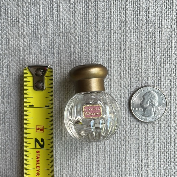 TOCCA cleopatra 5ml miniature fragrance - Picture 2 of 8